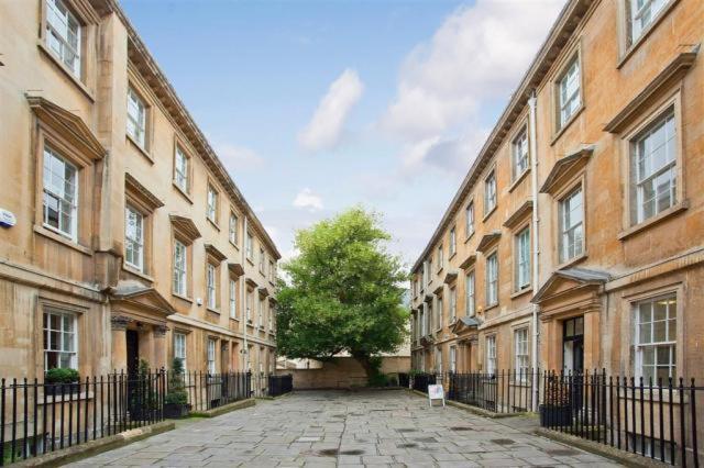 The Courtyard Apartments No.8 Bath Eksteriør bilde